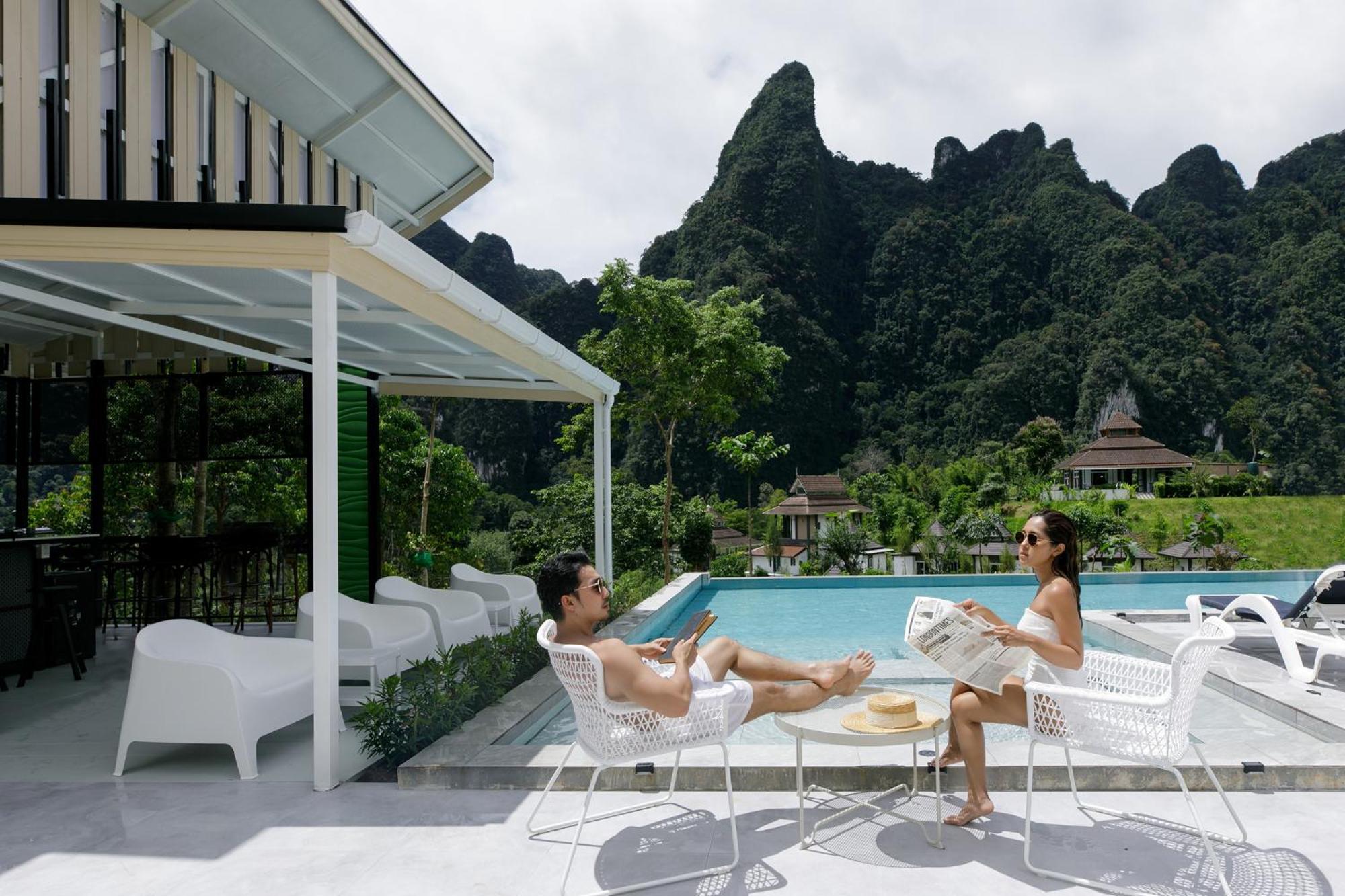 Magical Mountain View Resort Khao Sok National Park Bagian luar foto