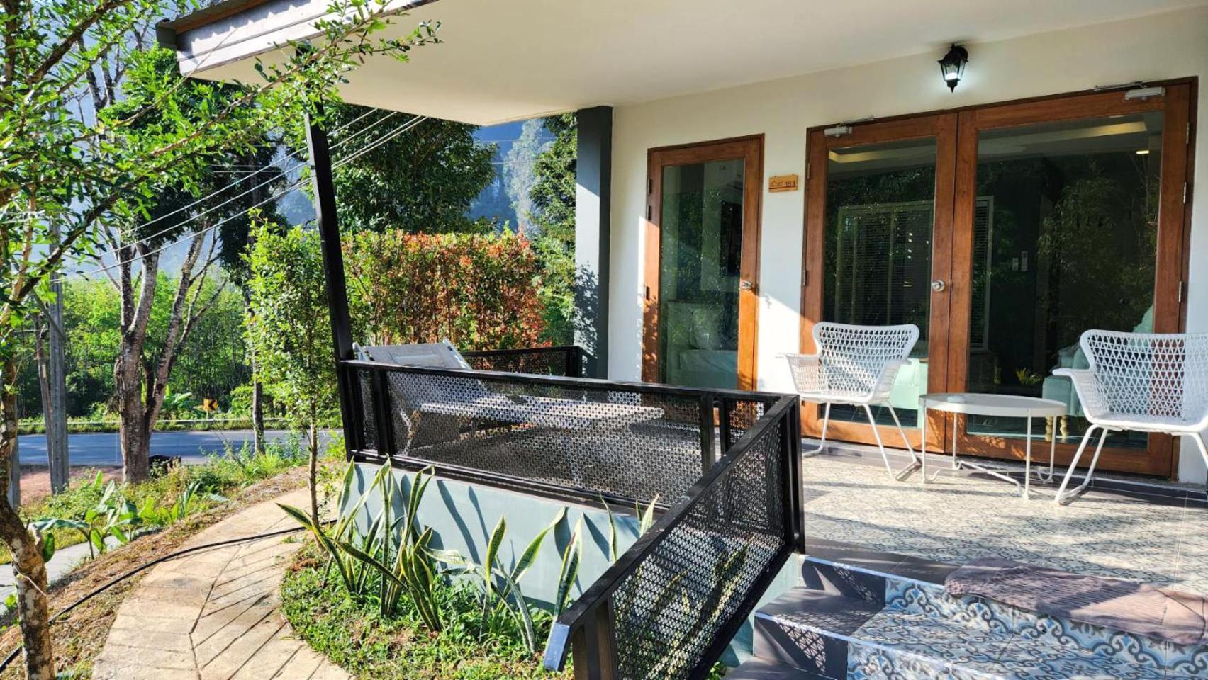 Magical Mountain View Resort Khao Sok National Park Bagian luar foto